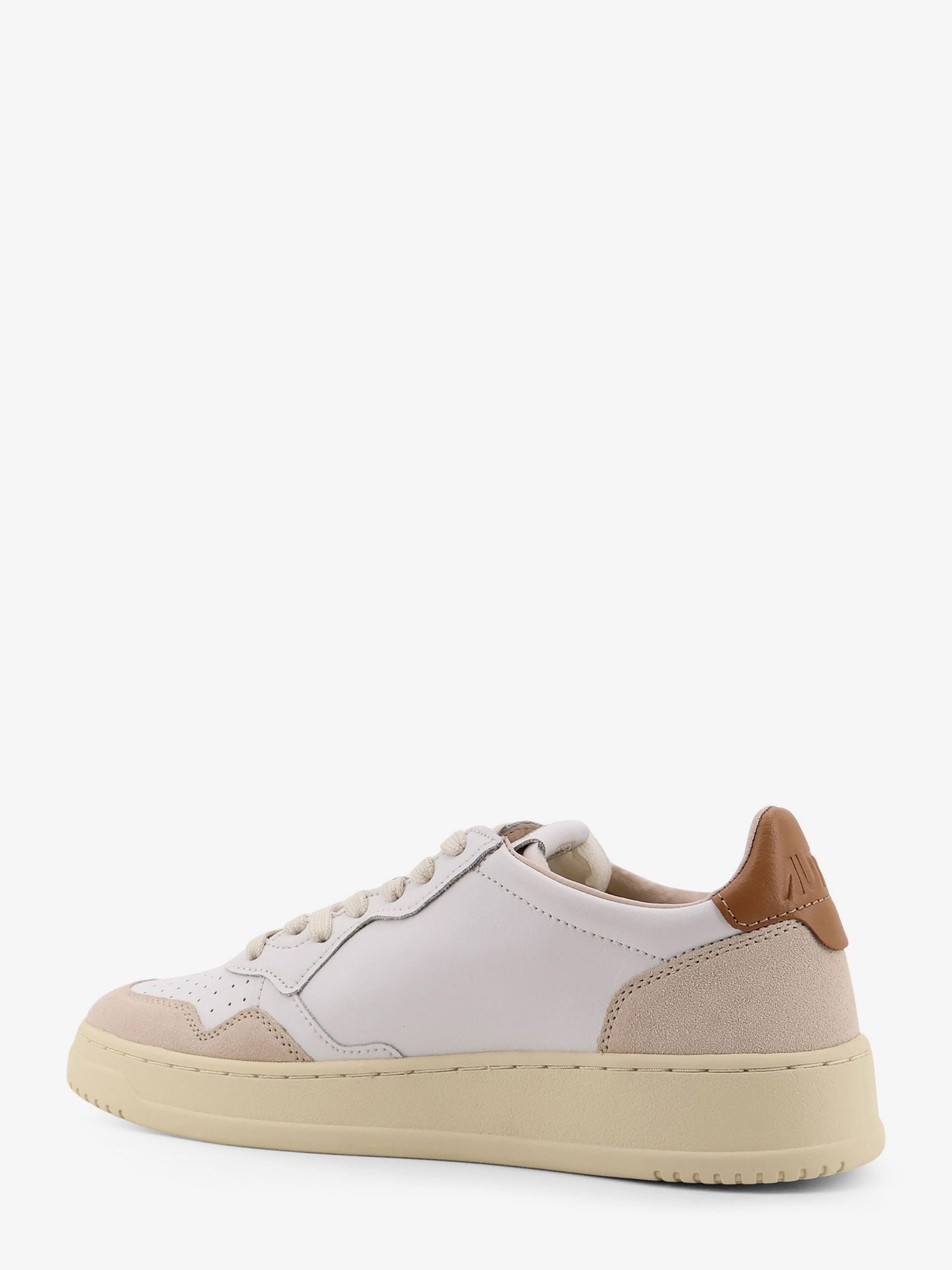 MEDALIST LOW レザー ローカット スニーカー