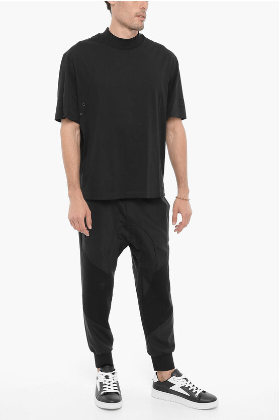 スリム フィット クルーネック Tシャツ ウィズ スタッズ