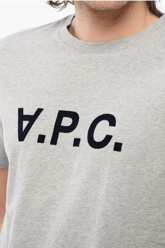 ソリッド カラー クルーネック Tシャツ ウィズ フロック ロゴ