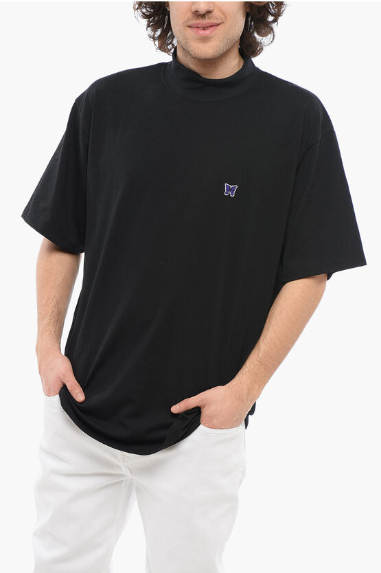 ソリッド カラー モックネック Tシャツ ウィズ バタフライ エンブロイダリー