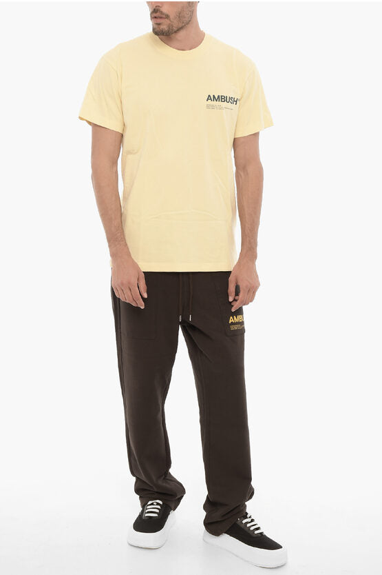 ソリッド カラー クルーネック Tシャツ ウィズ プリント ロゴ